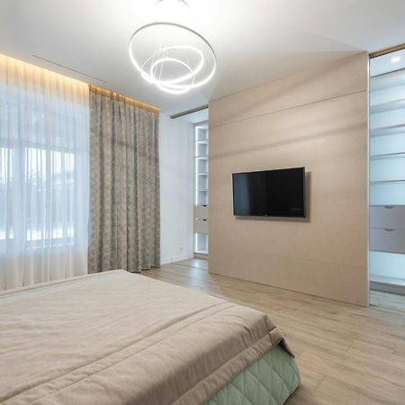 Plazzo Prime Plaza At Delhi Airport Bed and Breakfast Νέο Δελχί Εξωτερικό φωτογραφία